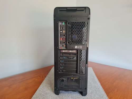 **GAMING BEAST** Intel i7 custom built gaming PC