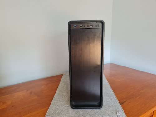 **GAMING BEAST** Intel i7 custom built gaming PC