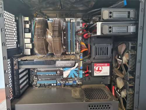 **GAMING BEAST** Intel i7 custom built gaming PC