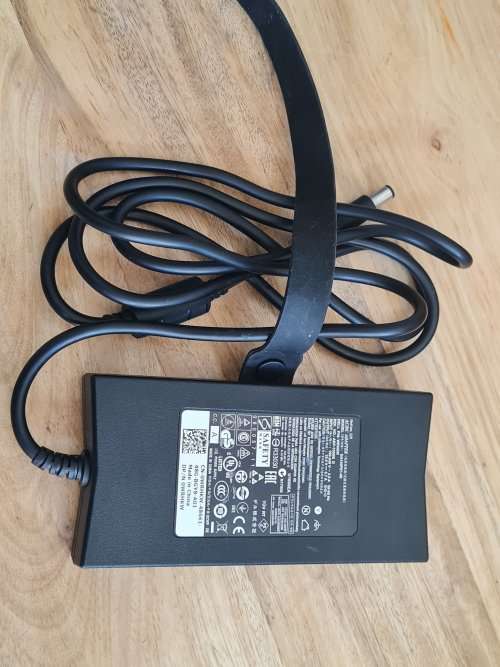 Dell WD15 Universal USB-C Dock + 130W Genuine Charger