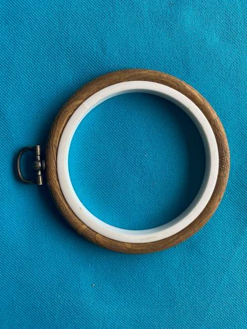 EMBROIDERY HOOP 9CM