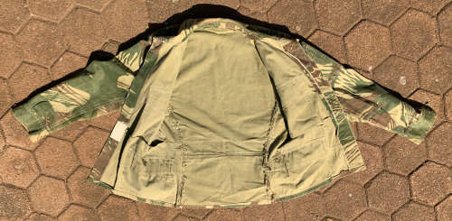 Rhodesian camo long sleeve shirt - medium Size