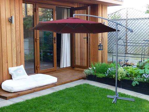 Cantilever Umbrella