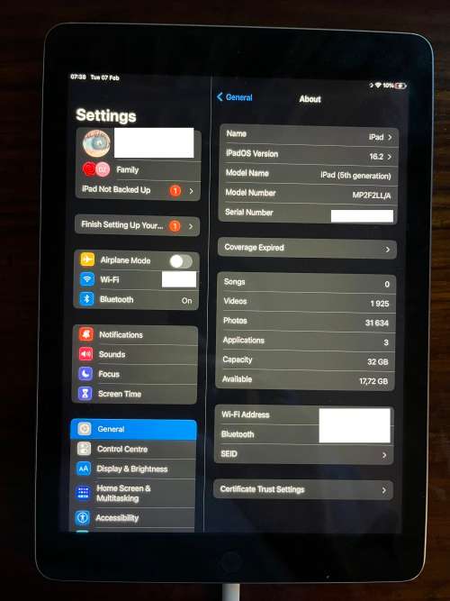 iPad 5th Gen 32GB Model MP2F2LL/A 2017-2018