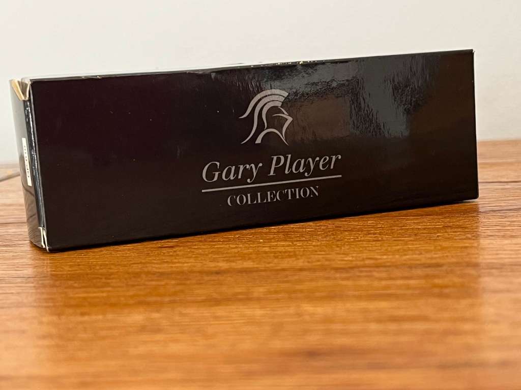 NEW Gary Player 3 golf ball set