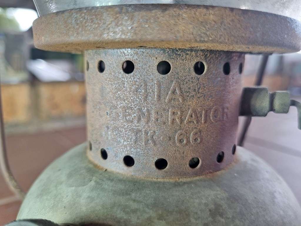 Vintage 1950 Coleman 241A Lantern