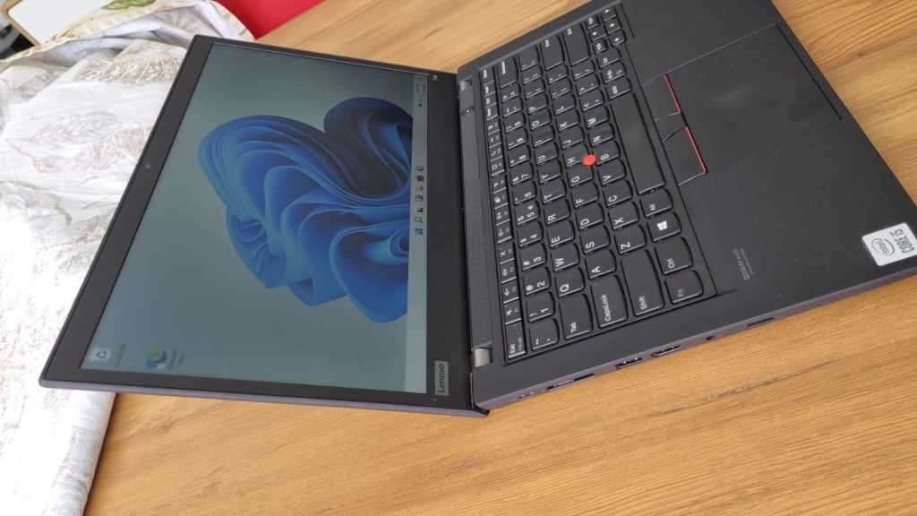 Lenovo ThinkPad T14 Intel i5 10210U, 256GB SSD, 8GB, 3G - Win 11 Pro