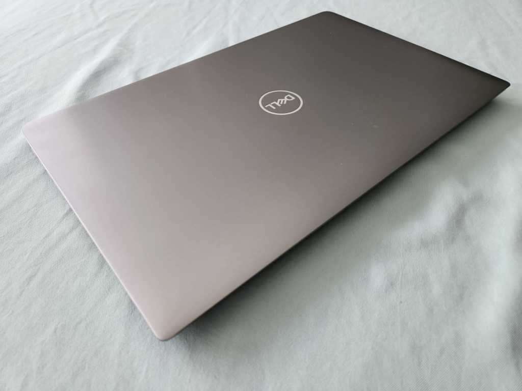 *Aluminum body!* Dell Latitude 9520 i5-1135G7,16GB,512GB - Windows 11 Pro - Warranty!