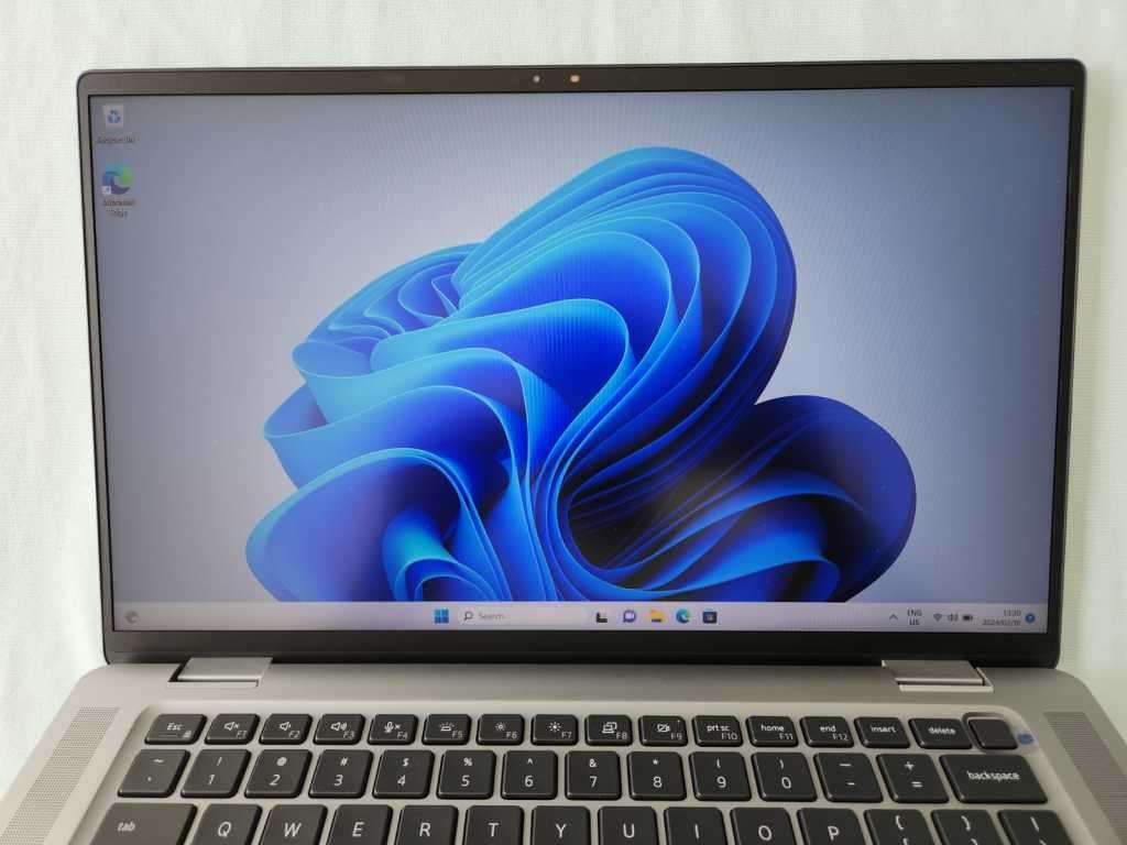 *Aluminum body!* Dell Latitude 9520 i5-1135G7,16GB,512GB - Windows 11 Pro - Warranty!