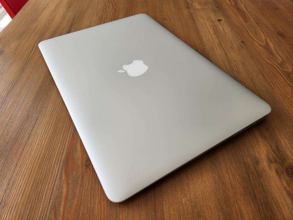 *Mint* MacBook Air (13-inch, 2017) - i5 1.8GHz, 8GB Ram, 128GB SSD