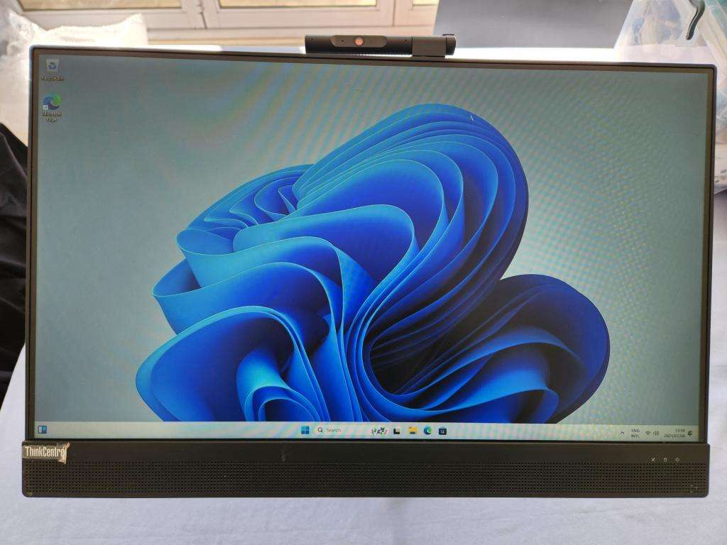 Lenovo ThinkCentre M920z All-In-One i7-9700,8GB,1TB HDD - Windows 11 Pro