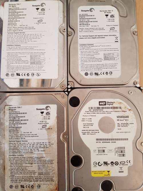 4 x IDE 3.5` Seagate and WD Hard Drives