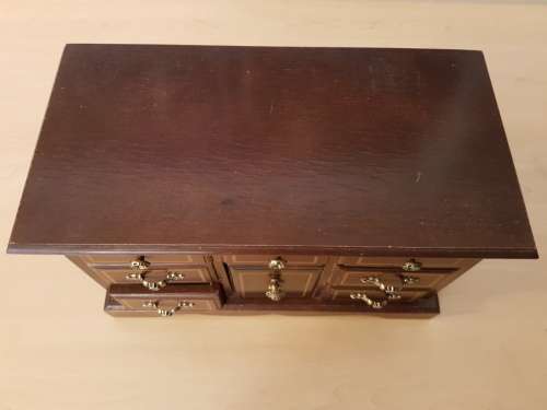 Vintage Musical Wooden Jewellery Box (Working)