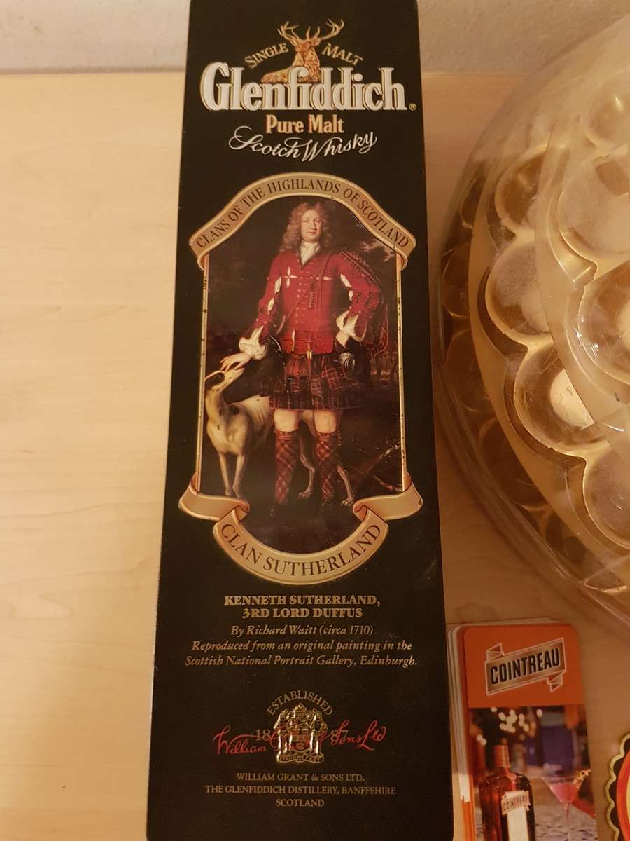 Job Lot of Jewellery & Bar Accessories Including Estee Lauder Bag, Necklaces, Cufflinks, Tins