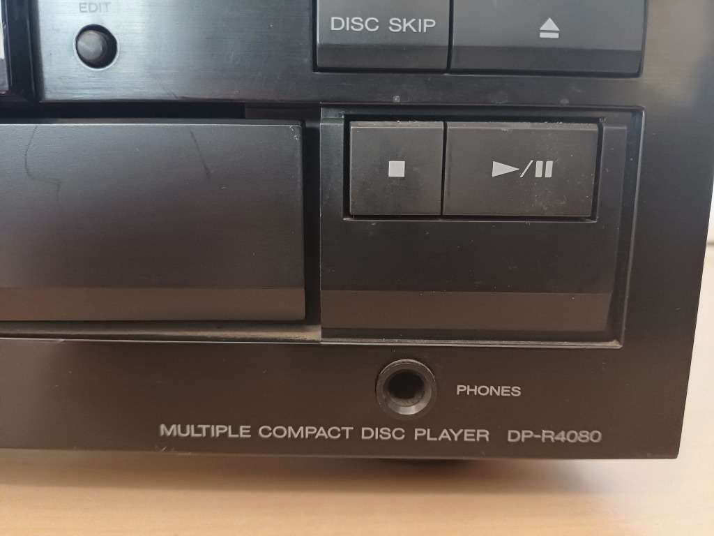 Kenwood 5 disc CD Changer (Tested / Works) No Remote