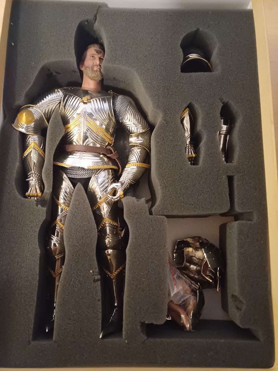 Very Rare Collectable Brown Art Gothic Armour Steel Knight (Not A Toy)
