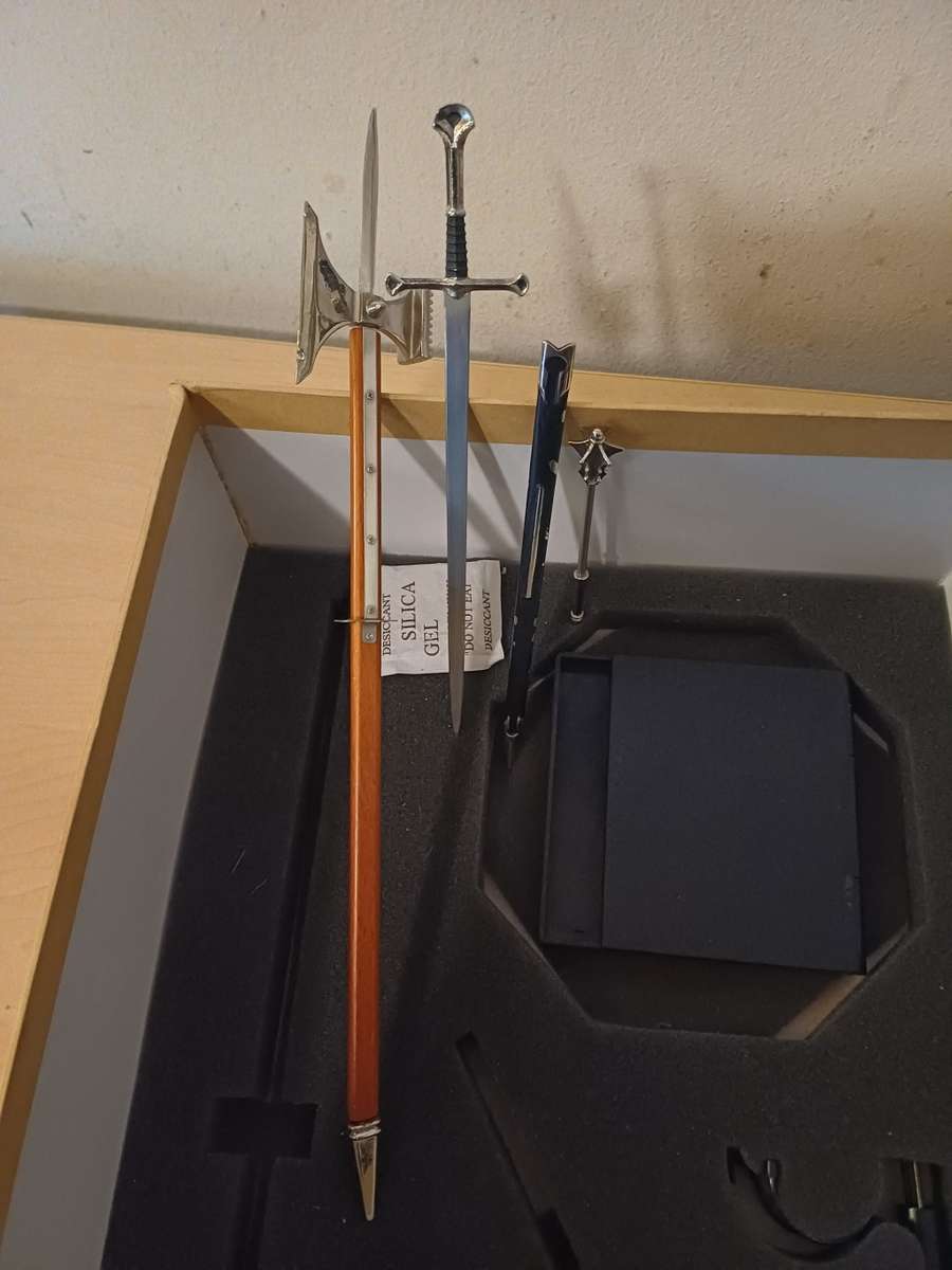 Very Rare Collectable Brown Art Gothic Armour Steel Knight (Not A Toy)