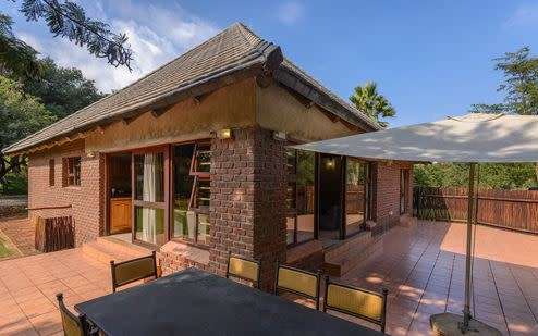 FALCON GLEN HOT SPRING RESORT BARGAIN