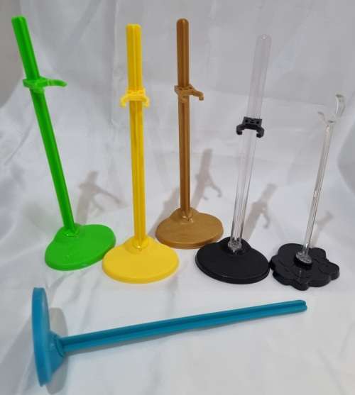 Mattel Monster High Doll Stands x 5 Complete