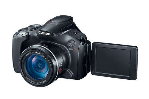 Canon SX40 HS Camera & Bag (Worth R800) & 16GB Memory Card