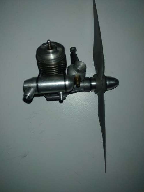 AP Wasp 0.61A Two Stroke Glow Engine