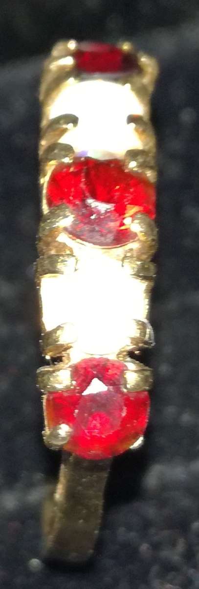 OPAL AND GARNET 9CT GOLD RING