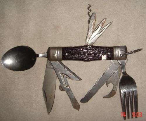 VINTAGE CAMPING POCKET KNIFE