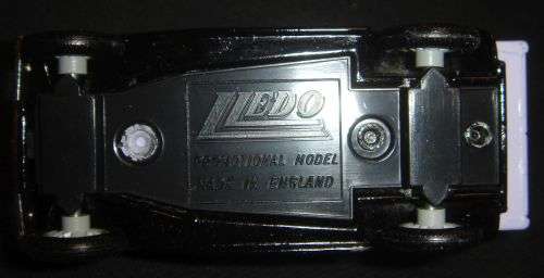 WOW  LLEDO PROMOTIONAL MODEL THE JERSEY LAVENDER DELIVERY VAN