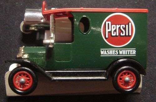 WOW  LLEDO PROMOTIONAL MODEL PERSIL