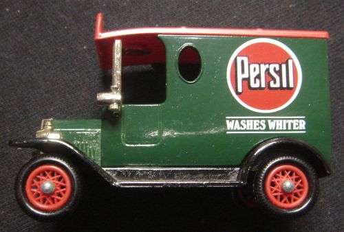 WOW  LLEDO PROMOTIONAL MODEL PERSIL