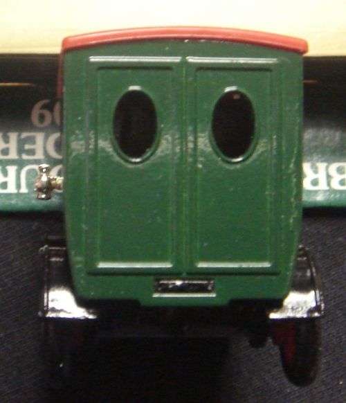 WOW  LLEDO PROMOTIONAL MODEL PERSIL