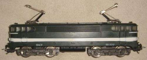 SCARCE LIMA HO ELECTRIC LOCOMOTIVE BB 9312, IN WORKING CONDITION, NICE ITEM WITH GOOD VALUE!!!
