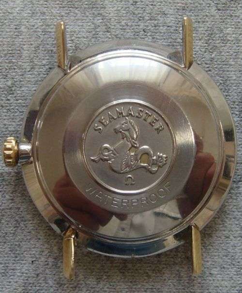 WOW A VINTAGE OMEGA SEAMASTER CAL 610 WITH DATE FROM THE SIXSTIES IN WORKING ORDER READ DECRIPTION