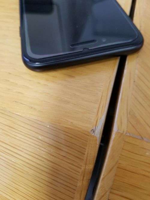 Iphone 7 32GB as NEW ***NO RESERVE***