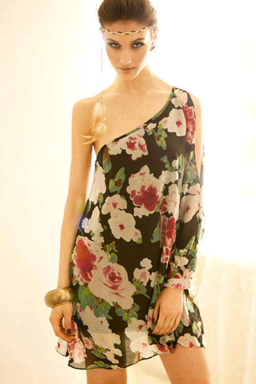 Black  Mini Dress (One Size )