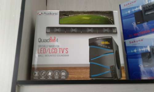 AUDIONIC QUAD 4 SOUND BAR