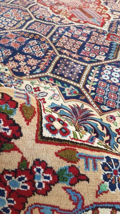 Persian Carpet najafabad 530cm x 340cm hand knotted  (with certificate )