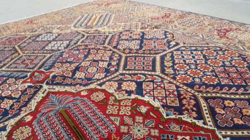 Persian Carpet najafabad 530cm x 340cm hand knotted  (with certificate )