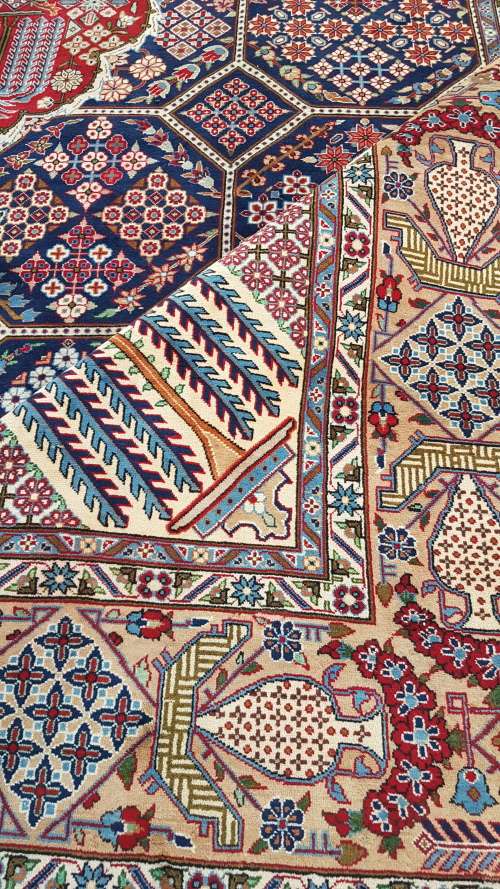 Persian Carpet najafabad 530cm x 340cm hand knotted  (with certificate )