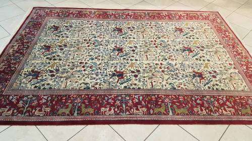 Persian Isfahan Carpet 284cm x 204cm Hand Knotted