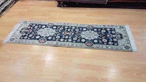 Very Fine Persian Naien Carpet (6 LA) 147cm x 48cm Hand Knotted
