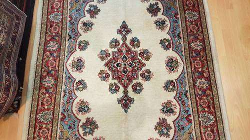 Persian Sarough Carpet 216cm x 140cm Hand Knotted (with certificate)