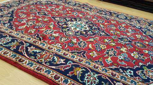 Persian Kashan Carpet 152cm x 102cm Hand Knotted