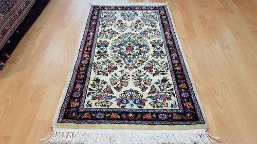 Very Fine Persian Sarough Carpet 125cm x 72cm Hand Knotted