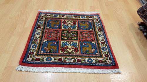 Very Fine Persian Bakhtiary Carpet 68cm x 69cm Hand Knotted