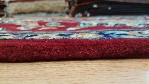 Persian Isfahan Carpet 110cm x 65cm Hand Knotted