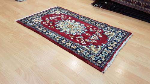 Persian Isfahan Carpet 110cm x 65cm Hand Knotted