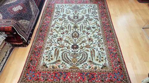 Very Fine Persian Qum Carpet 228cm x 144cm Hand Knotted