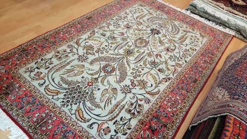 Very Fine Persian Qum Carpet 228cm x 144cm Hand Knotted