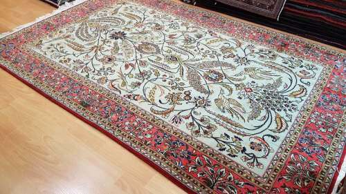 Very Fine Persian Qum Carpet 228cm x 144cm Hand Knotted